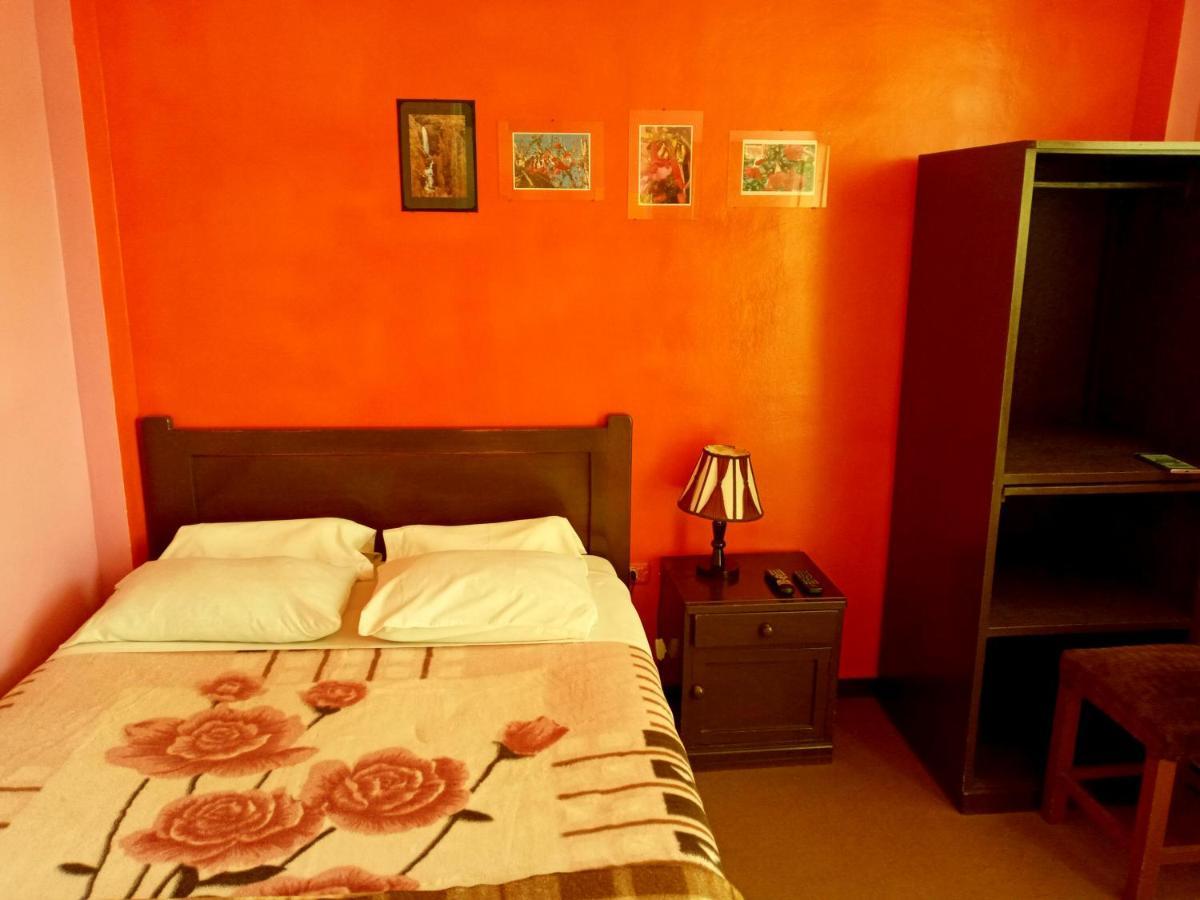 La Casa Del Manzano Hotel Пуно Екстериор снимка