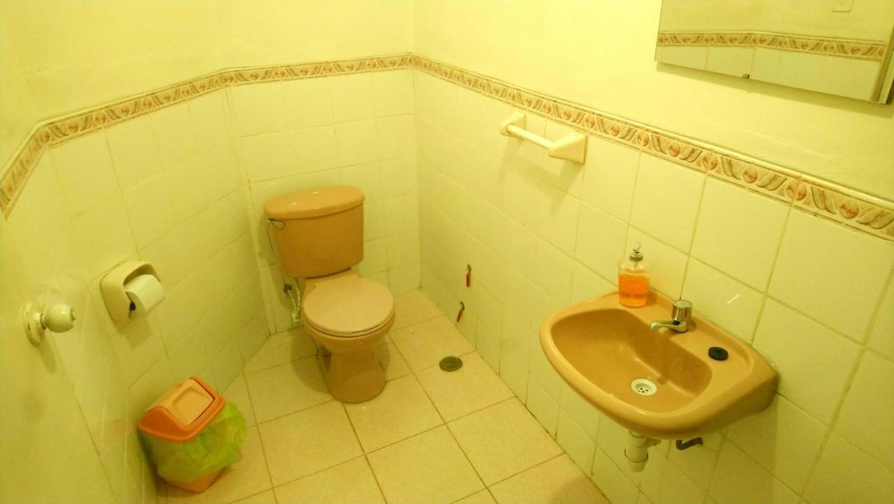 La Casa Del Manzano Hotel Пуно Екстериор снимка
